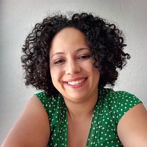 Meet your Posher, Kelly cristina